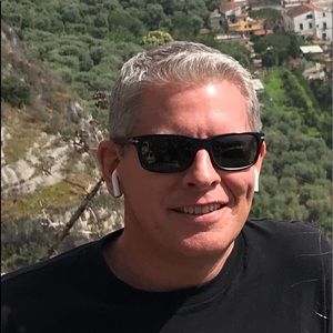 Meet your Posher, John